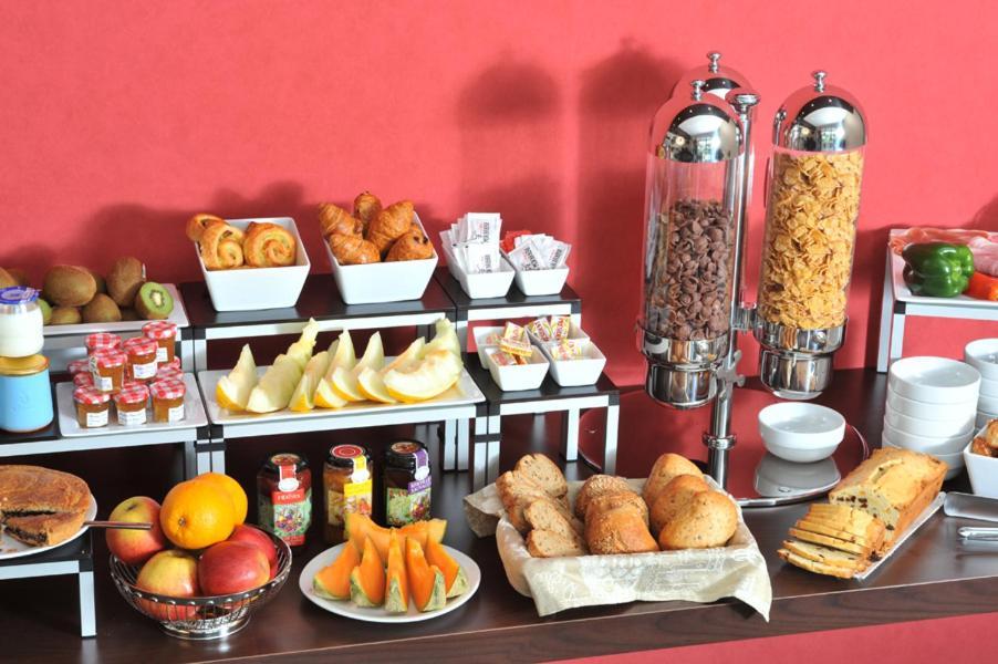 Hotel Eden Park Pau Est, Avec Piscine Zewnętrze zdjęcie
